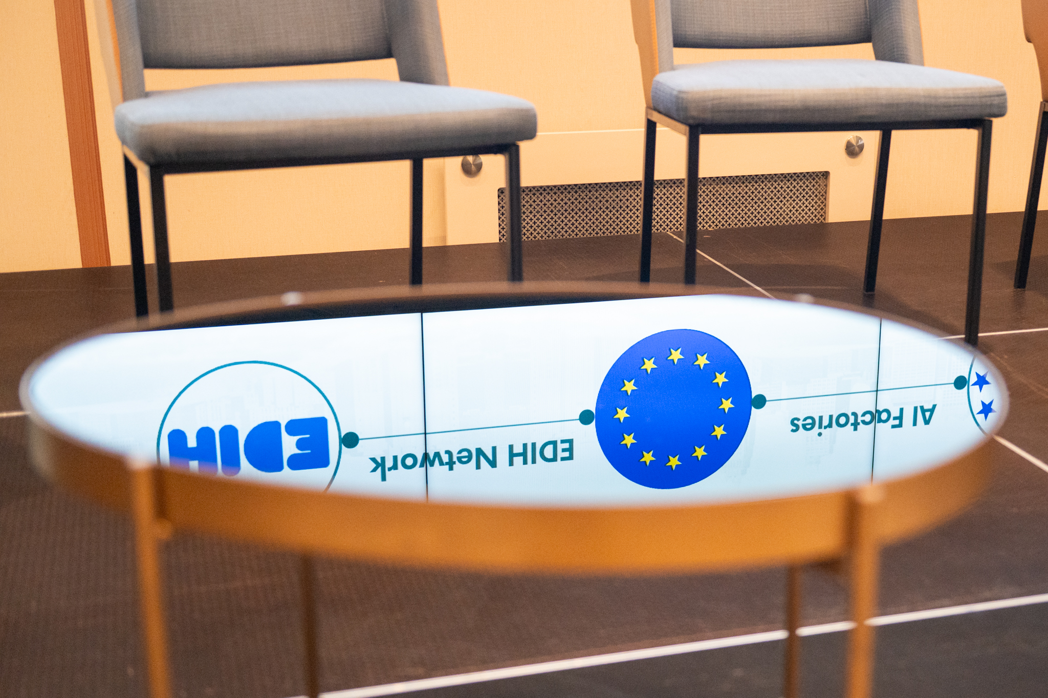 Transformare digitală – sesiune de prezentare la DTX